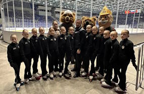 Наши фигуристки украсили хоккейный турнир в Новосибирске