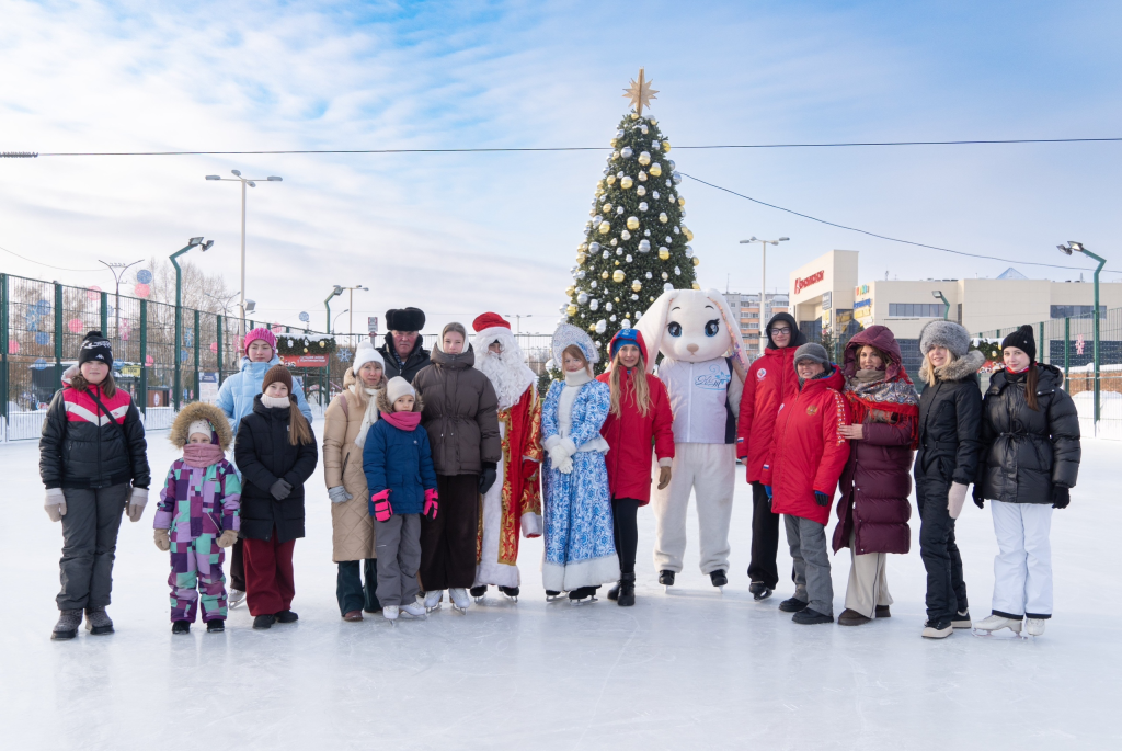 Отметили День фигурного катания на коньках