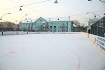 Хоккейная коробка по ул. Б. Хмельницкого, 68/1 Хоккейная коробка по ул. Б. Хмельницкого, 68/1